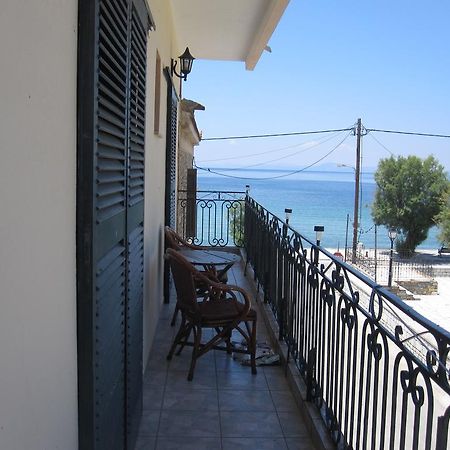 Appartement Gorgona à Milína Extérieur photo