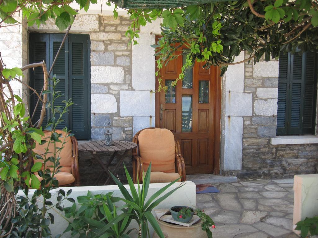 Appartement Gorgona à Milína Extérieur photo