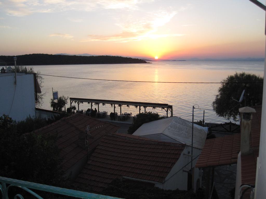 Appartement Gorgona à Milína Extérieur photo