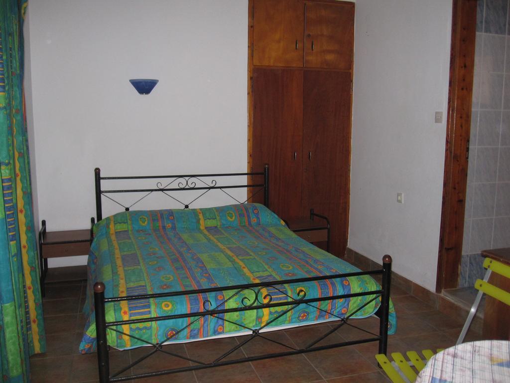 Appartement Gorgona à Milína Extérieur photo