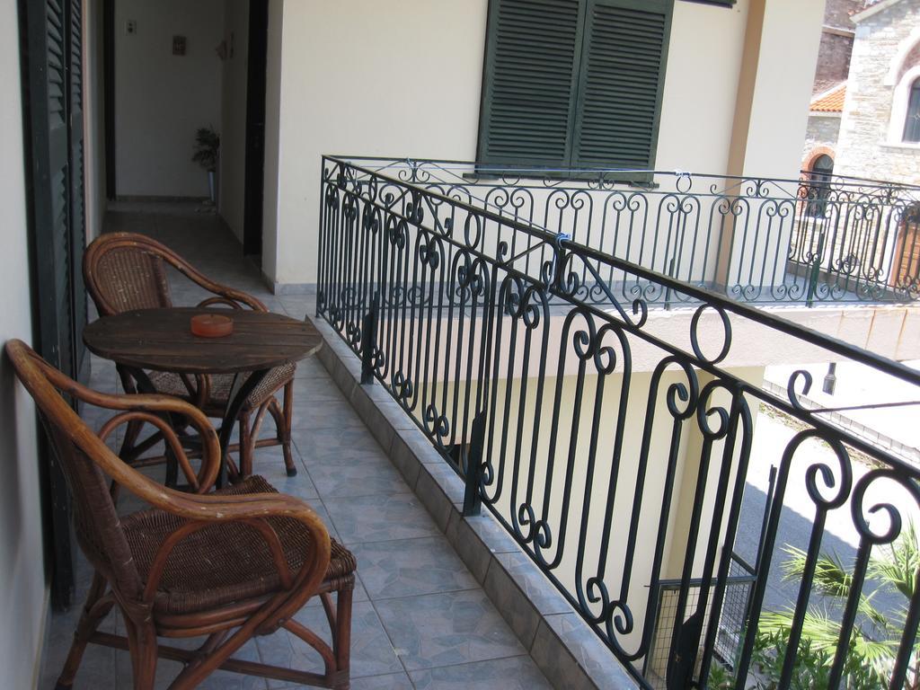 Appartement Gorgona à Milína Extérieur photo